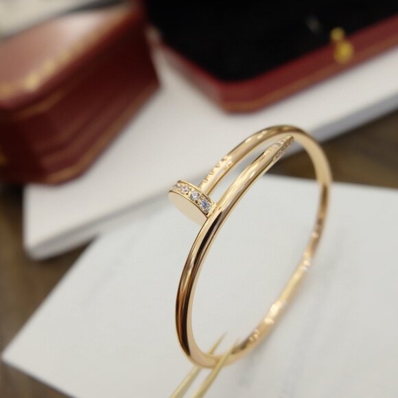 Cartier nail bracelet with diamonds, gold. - Picture 4 of 8